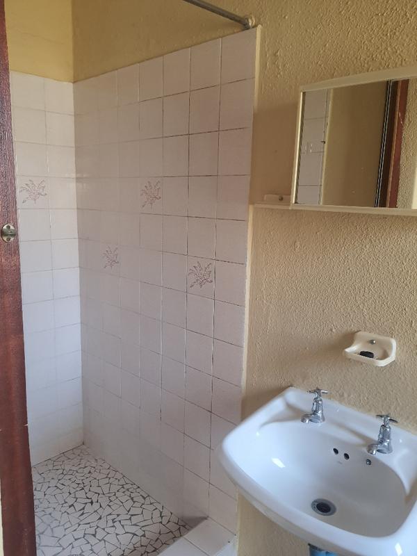 To Let 1 Bedroom Property for Rent in Sarepta Western Cape